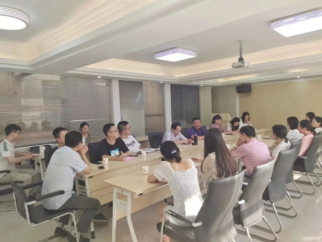 刑事业务部召开部门扩大会议